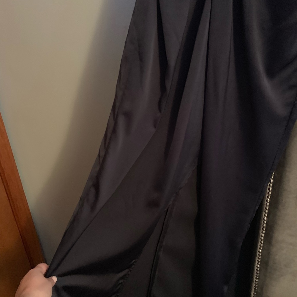 Navy Gown - Picture 4 of 4